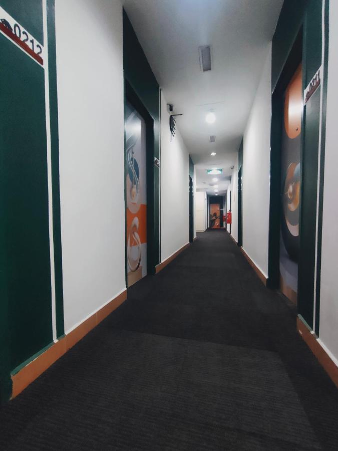 Allbes Parklands Hotel Klang Eksteriør billede